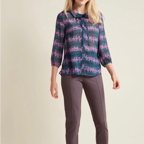 Modcloth Ballerina button down sheer Ballet / ballerina Print Blouse Top size M - Picture 12 of 16